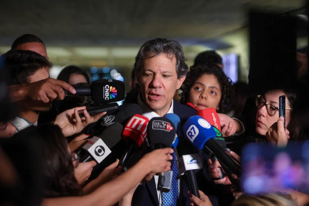 Após operação, Haddad quer cooperação com EUA contra crime organizado Após operação, Haddad quer cooperação com EUA contra crime organizado