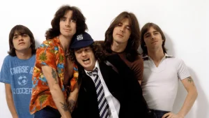 A curiosa resposta do AC/DC a críticas de religiosos por ‘Highway to Hell’