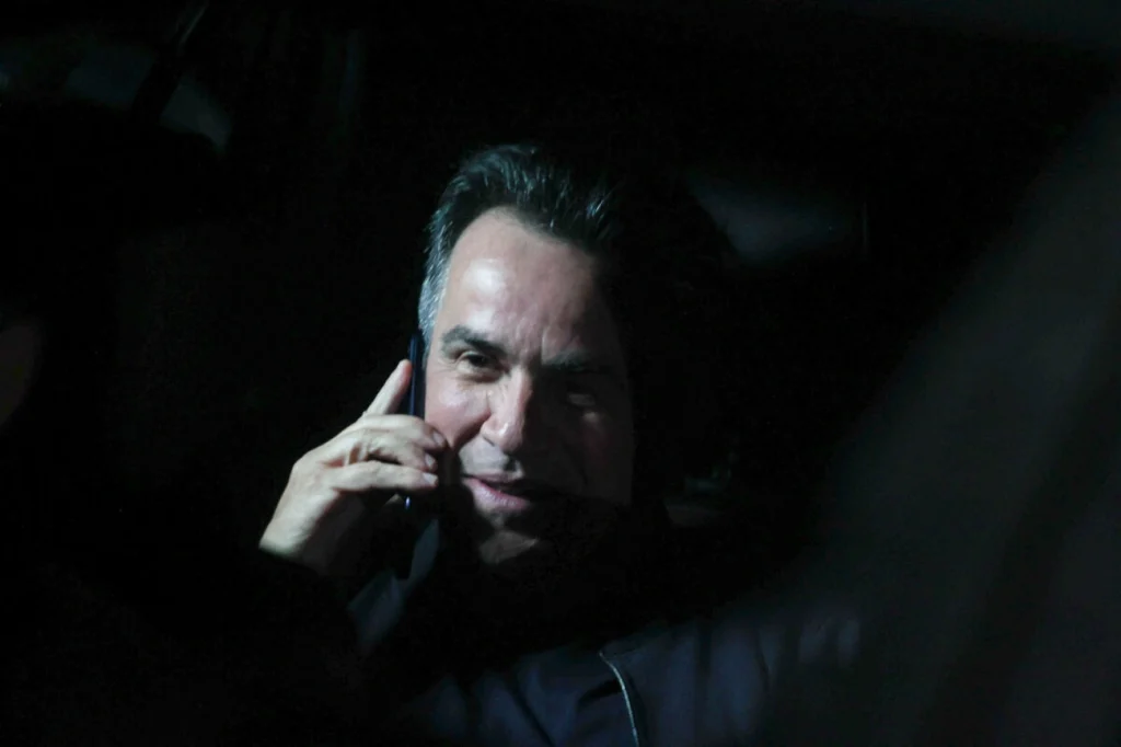 Após encontro, líderes do Centrão evitam apoio imediato à pré-candidatura de Flávio Após encontro, líderes do Centrão evitam apoio imediato à pré-candidatura de Flávio