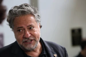 São Paulo FC agora pode perder presidente por administração temerária