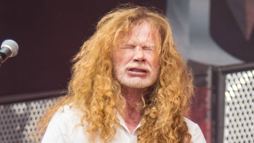 Dave Mustaine revela razões para acabar com o Megadeth após turnê final Dave Mustaine revela razões para acabar com o Megadeth após turnê final