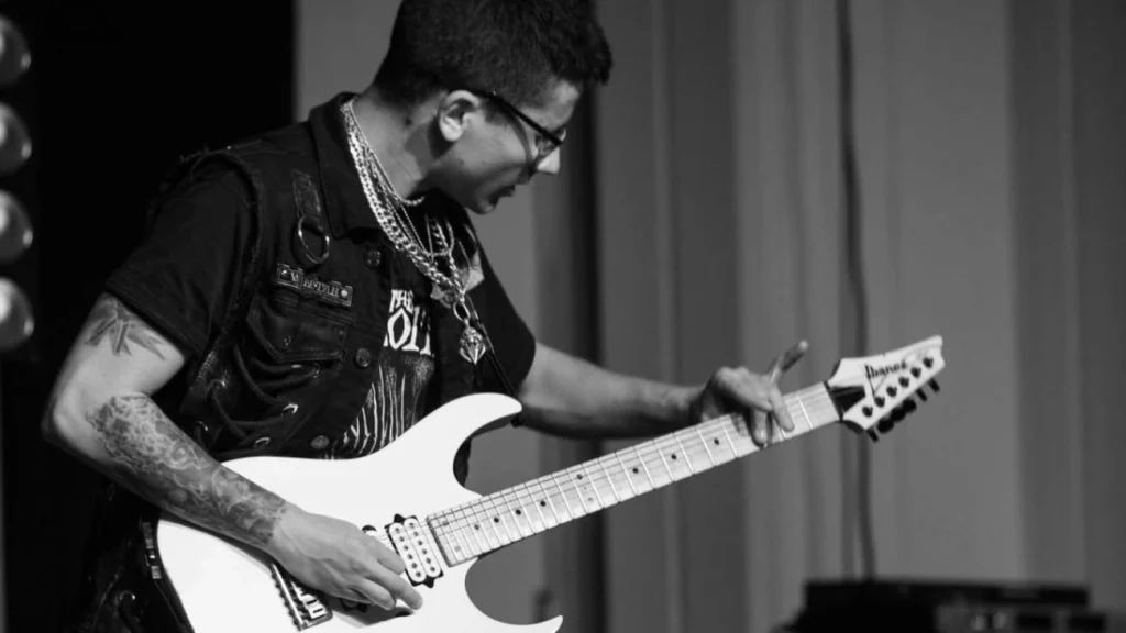 Davide Lo Surdo: o virtuoso guitarrista anuncia turnê para 2026 Davide Lo Surdo: o virtuoso guitarrista anuncia turnê para 2026