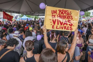 DF: ato com Janja e Anielle marca protestos contra feminicídios