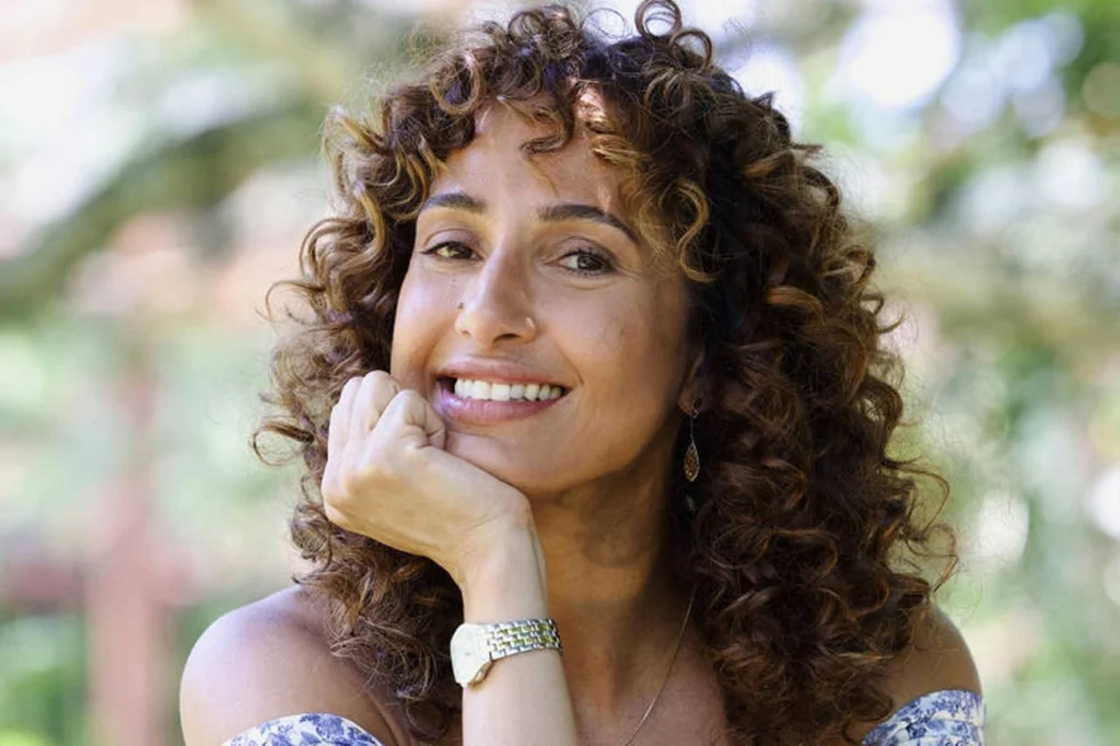 Camila Pitanga revela por que Dona de Mim mudou seu arco dramático sobre câncer e adoecime Camila Pitanga revela por que Dona de Mim mudou seu arco dramático sobre câncer e adoecime