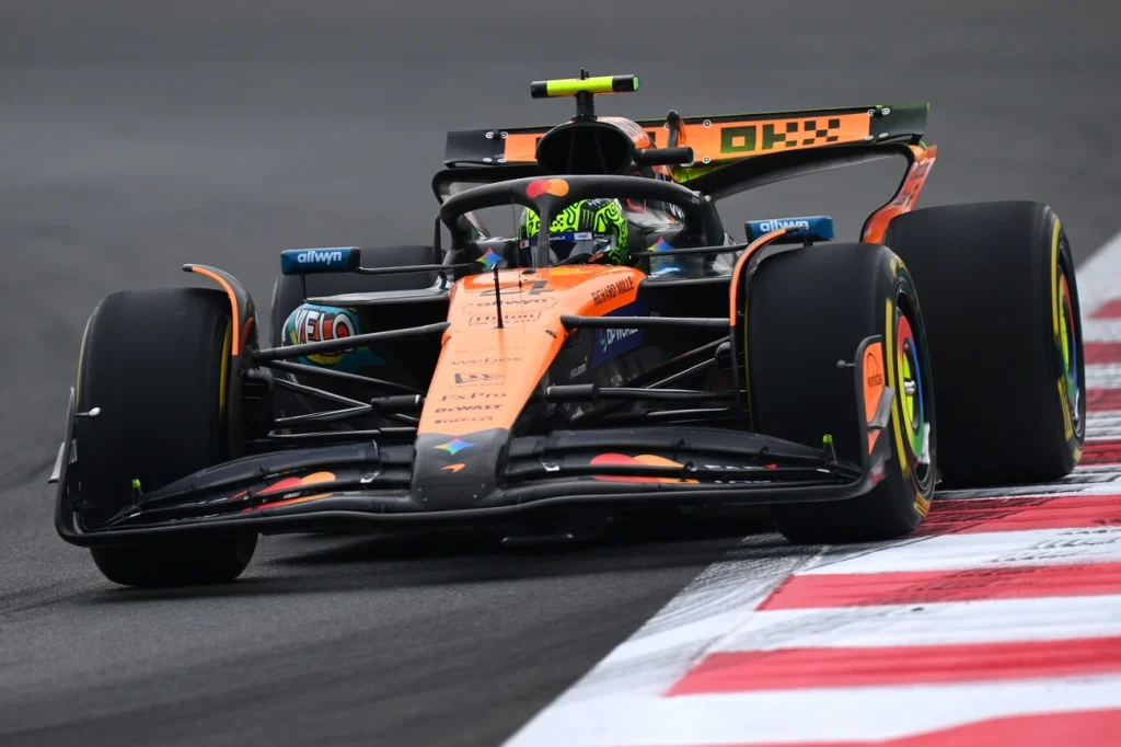 F1: Norris lidera primeiro treino livre em Abu Dhabi. Bortoleto é 7º F1: Norris lidera primeiro treino livre em Abu Dhabi. Bortoleto é 7º