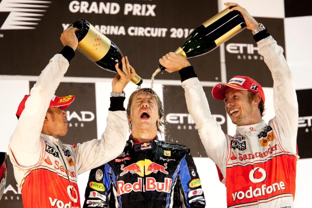 F1: relembre anos que terminaram com três pilotos na briga pelo título F1: relembre anos que terminaram com três pilotos na briga pelo título