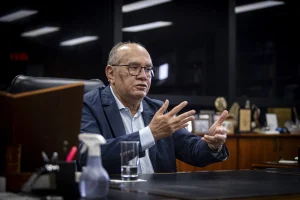 Gilmar Mendes nega blindagem a impeachments no STF: “A lei já caducou”