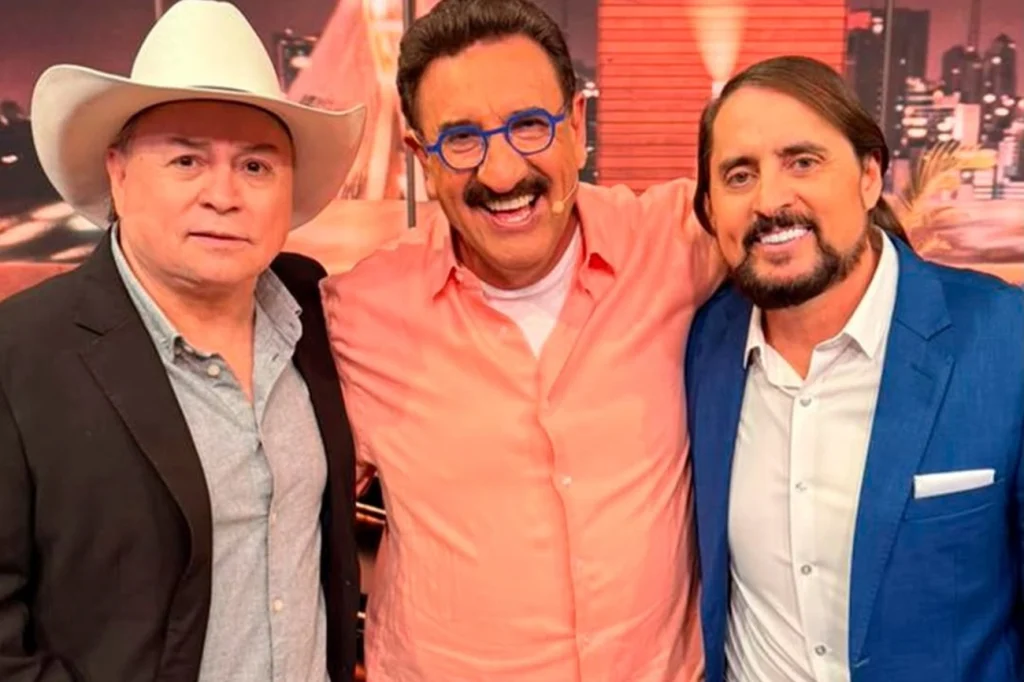 Mauri Lima esteve no Ratinho com Maurício, sua dupla, há 2 dias Mauri Lima esteve no Ratinho com Maurício, sua dupla, há 2 dias