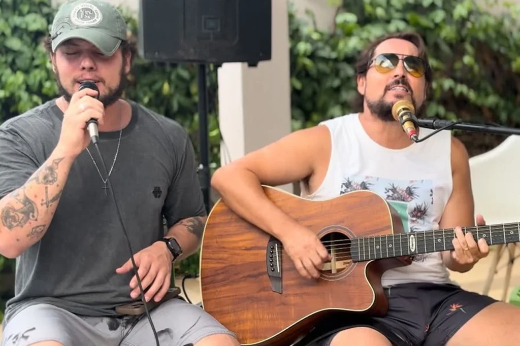 “Não quero mensagem”, pede filho de Mauri Lima após morte do cantor “Não quero mensagem”, pede filho de Mauri Lima após morte do cantor