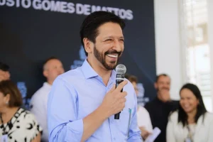 Nunes promete presente agora, remédio para emagrecer ao prefeito Guto Volpi hoje