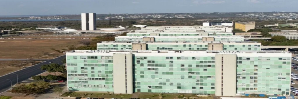 Pacote que muda carreira do servidor afeta mais de 20 áreas; entenda Pacote que muda carreira do servidor afeta mais de 20 áreas; entenda