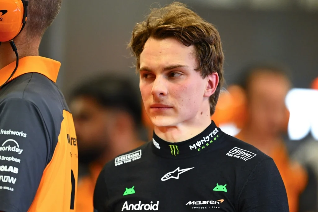 Parlamentares cobram McLaren por possível boicote a Piastri no Catar Parlamentares cobram McLaren por possível boicote a Piastri no Catar