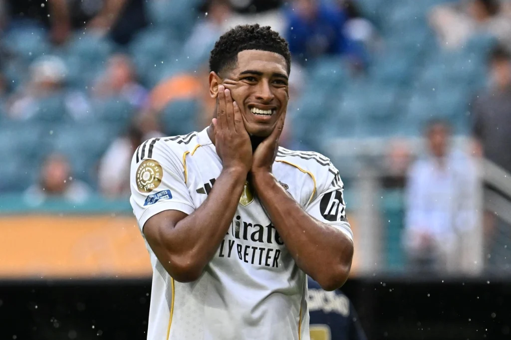 Arbeloa surpreende na estreia do Real Madrid hoje