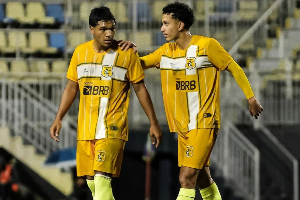 Brasiliense busca 2ª vitória hoje na Copinha 2026 contra o Fluminense