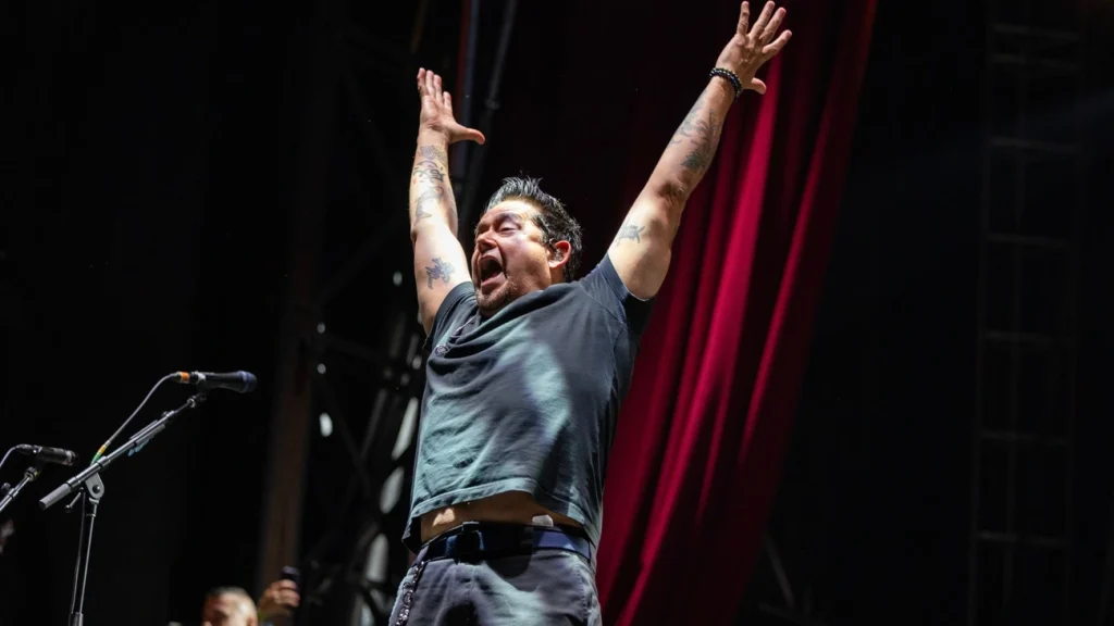 Ouve músicas inéditas do NOFX agora em 40 Anos de Caos, antes da despedida