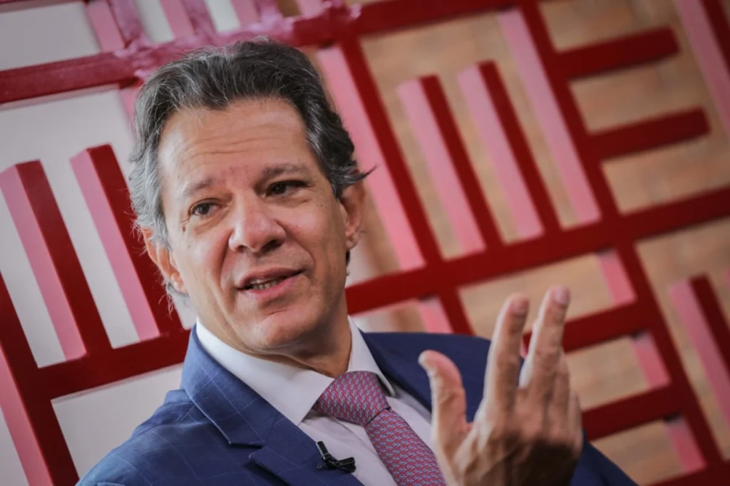 Haddad revela o que Lula disse ao banqueiro Vorcaro sobre o Banco Master hoje Haddad revela o que Lula disse ao banqueiro Vorcaro sobre o Banco Master hoje