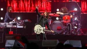 Foo Fighters inicia turnê 2026 com show épico no México sem Pat Smear