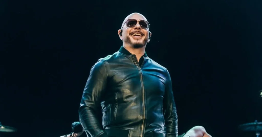 Pitbull anuncia sua retomada nos Estados Unidos em 2026