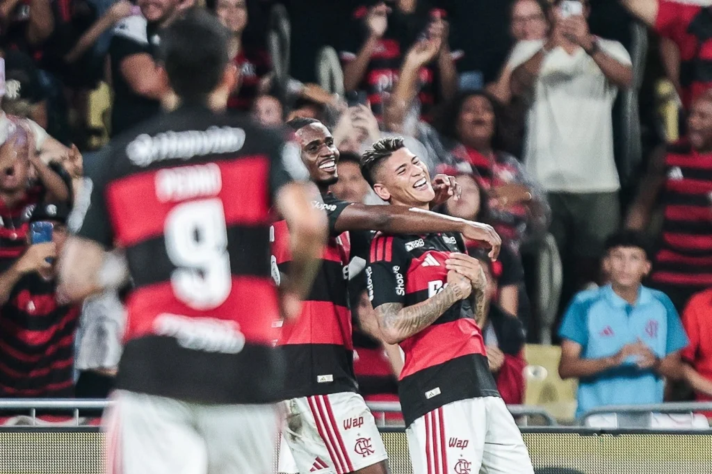 Flamengo se beneficia agora na rodada do Carioca com 4 pontos