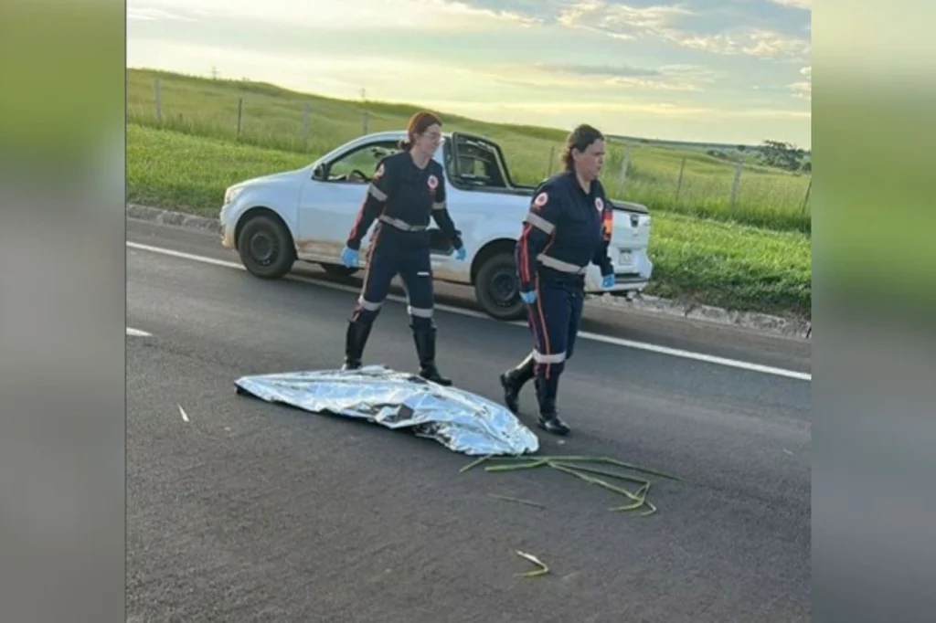 Samu afasta médica após erro em diagnóstico de óbito em acidente de trânsito Samu afasta médica após erro em diagnóstico de óbito em acidente de trânsito