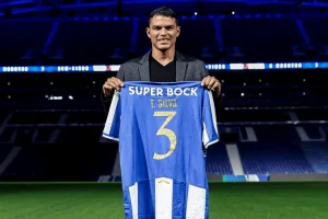 Thiago Silva estreia hoje pelo Porto contra o Benfica