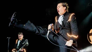 The Hives agora é sensação entre os emos após show histórico em São Paulo
