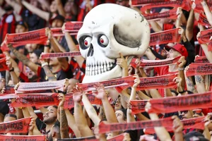 Athletico-PR enfrenta punição especial na Arena da Baixada