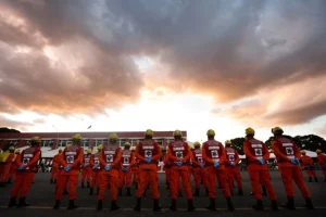 Carnaval no DF hoje 263 bombeiros atuam e 37 são atendidos em resgate