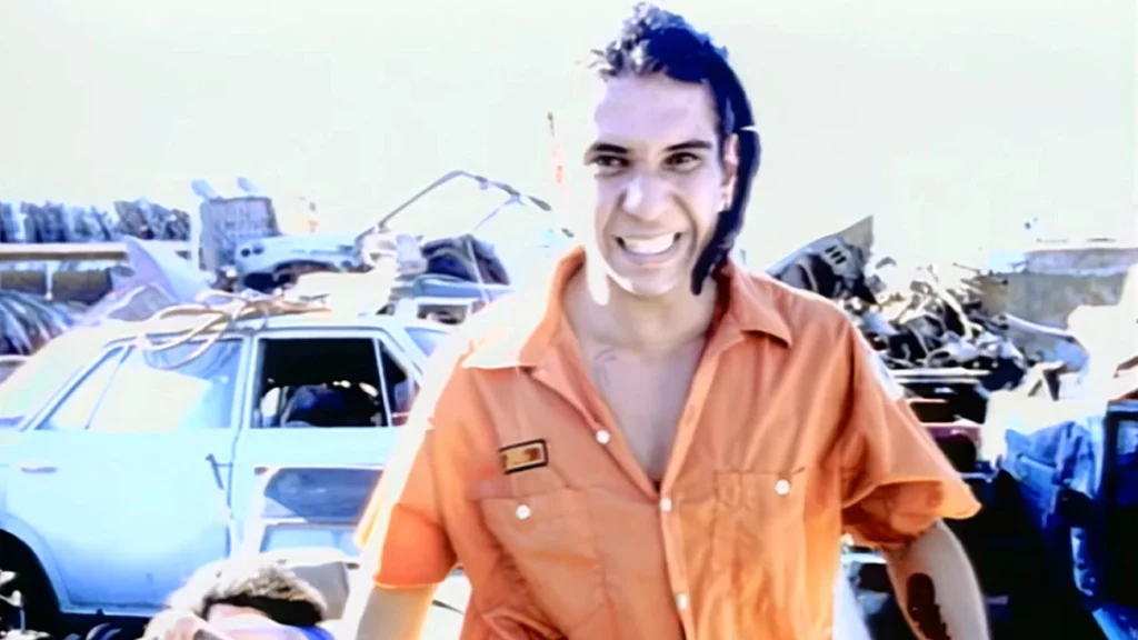 Rodolfo Abrantes revela o que tornou o rock dos anos 90 tão único agora