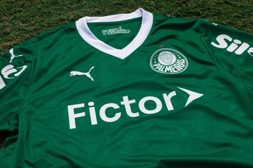 Palmeiras rompeu com Fictor por R$ 2,6 milhões Palmeiras rompeu com Fictor por R$ 2,6 milhões