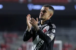Coutinho pede rescisão do contrato com o Vasco da Gama agora