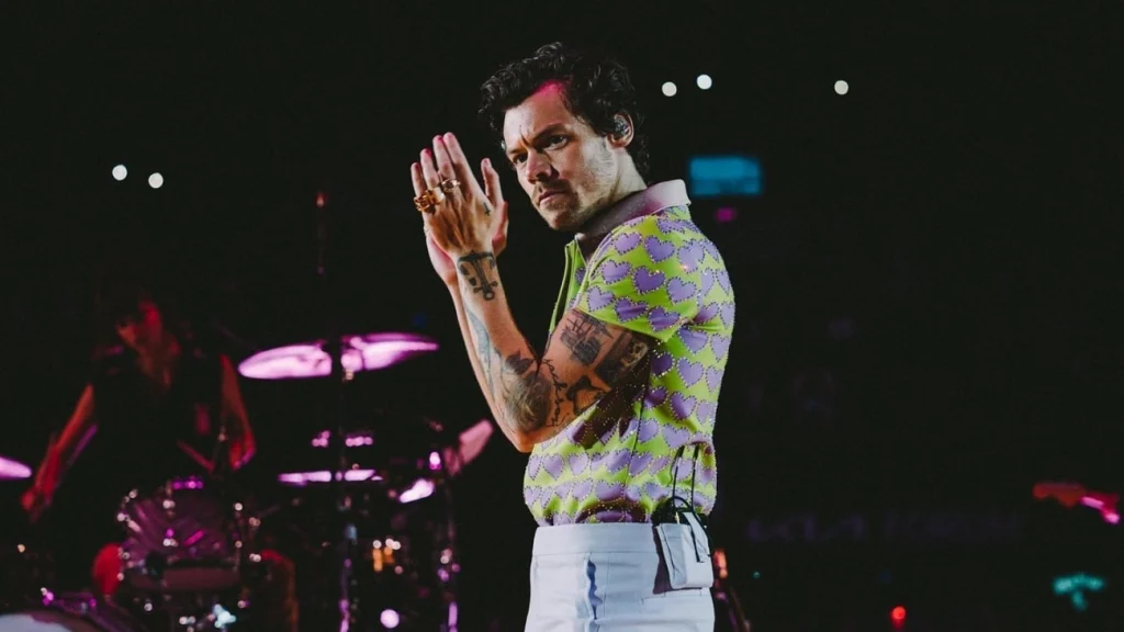 Ingressos de Harry Styles disparam 100% em 4 anos veja preços agora Ingressos de Harry Styles disparam 100% em 4 anos veja preços agora