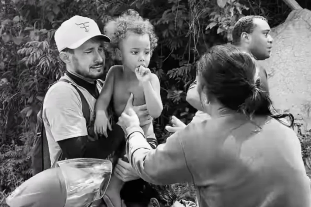 Menina autista desaparecida em MG reencontra família hoje em reencontro emocionante veja vídeo