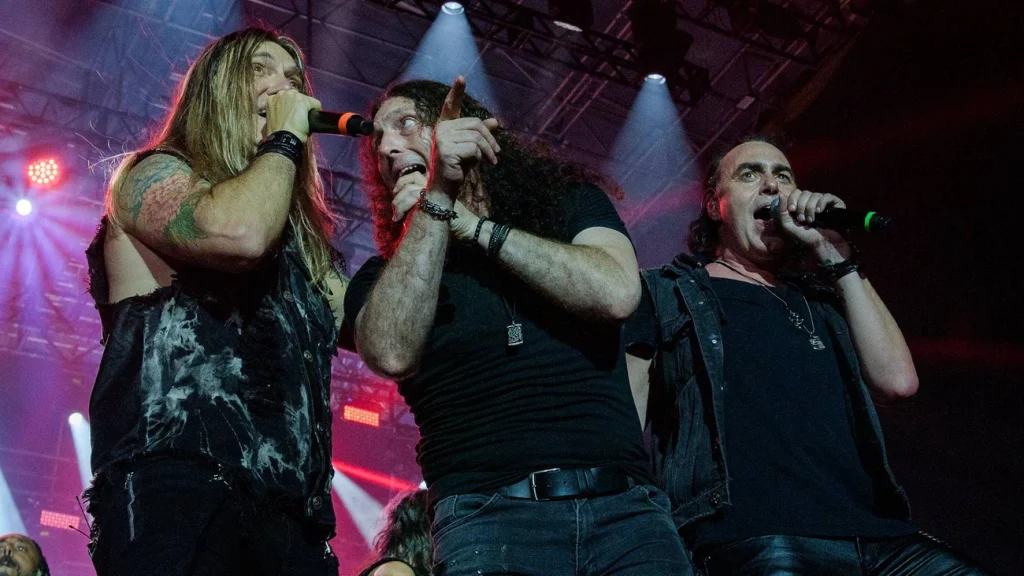 Angra faz história com legado renovado no Bangers Open Air, com ex-vocalista Fabio Lione e novo Alirio Netto