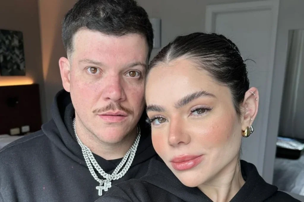 Ferrugem e esposa entram na Justiça após 1 ano e meio de atrasos em obra milionária