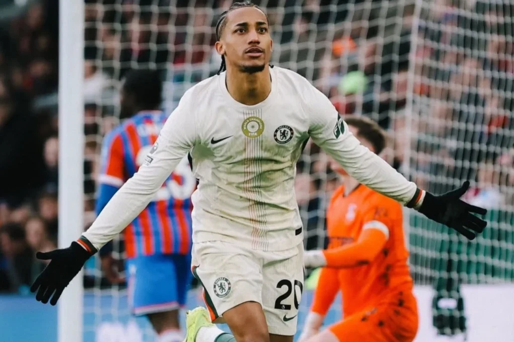 Barcelona quer João Pedro agora para ser o novo camisa 9