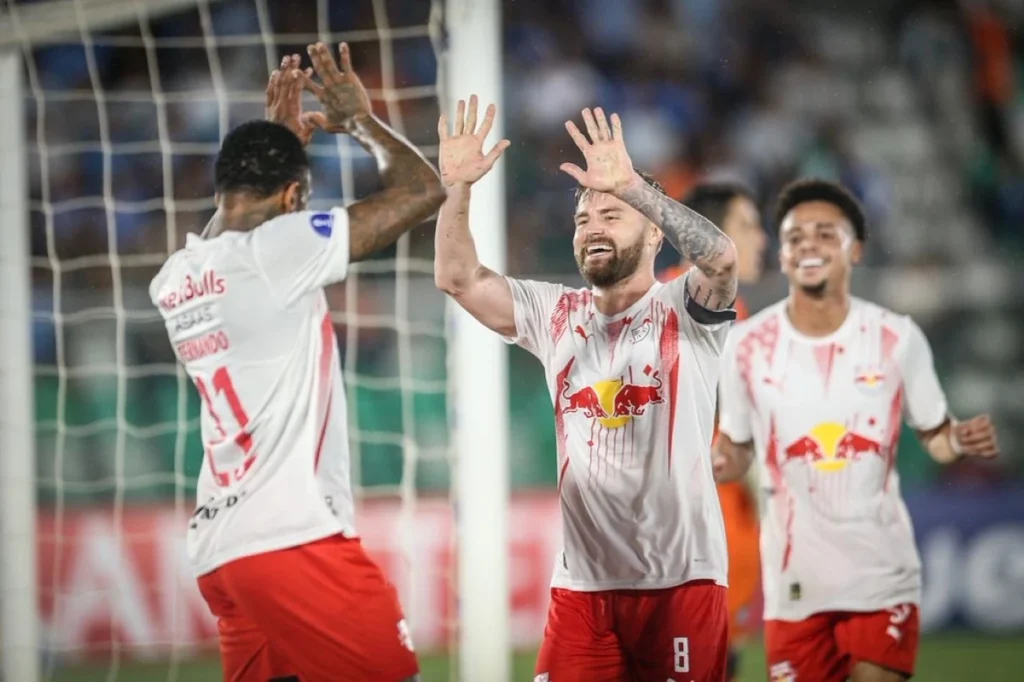 Bragantino goleia Blooming por 6 a 0 e assume terceiro lugar na Copa Sul-Americana hoje