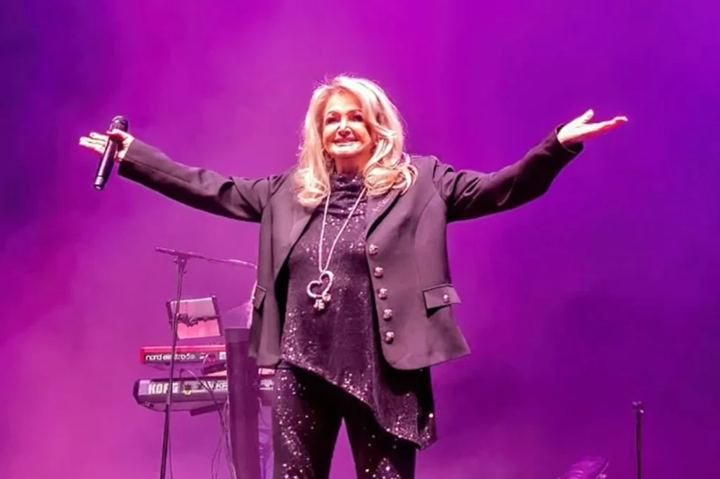 Bonnie Tyler em estado grave após parada cardíaca
